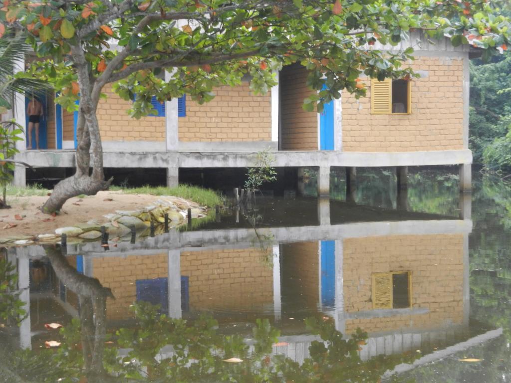 Hotel Tara Plage Kribi Luaran gambar